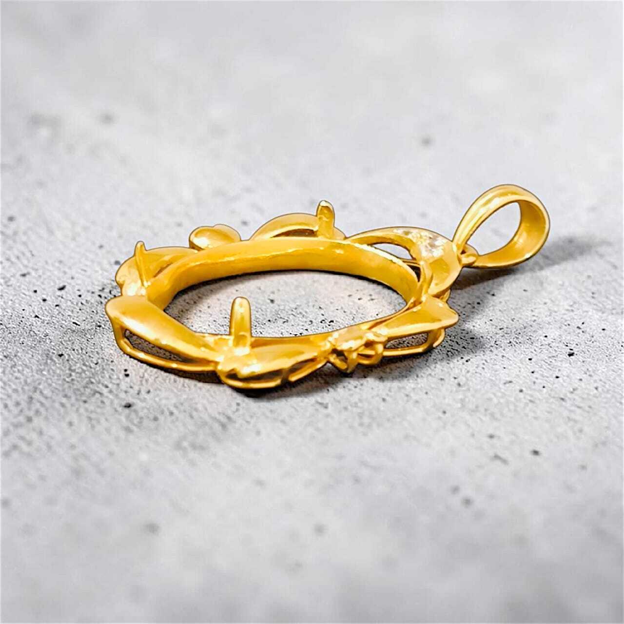 22K Gold Oval Shape Pendant Setting  (5)