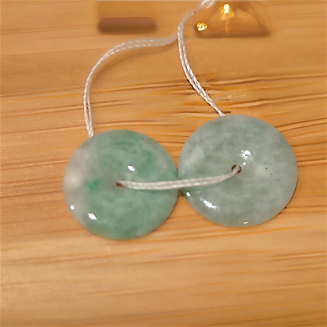 natural-type-a-green-jade-donut-beads-pair (2)