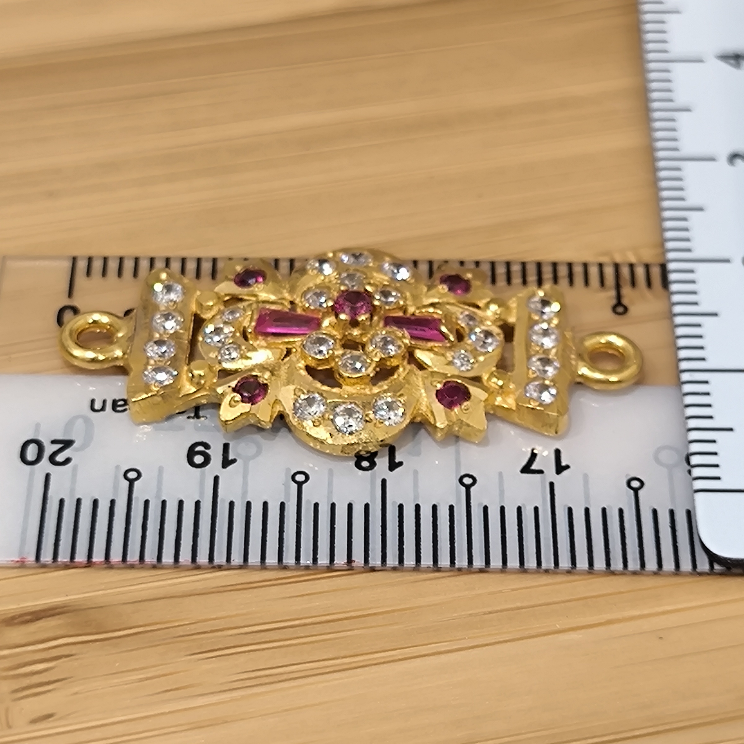 916 (22K) Yellow Gold Traditional Indian Connector Pendant Motif  Ruby & Zircon (6)