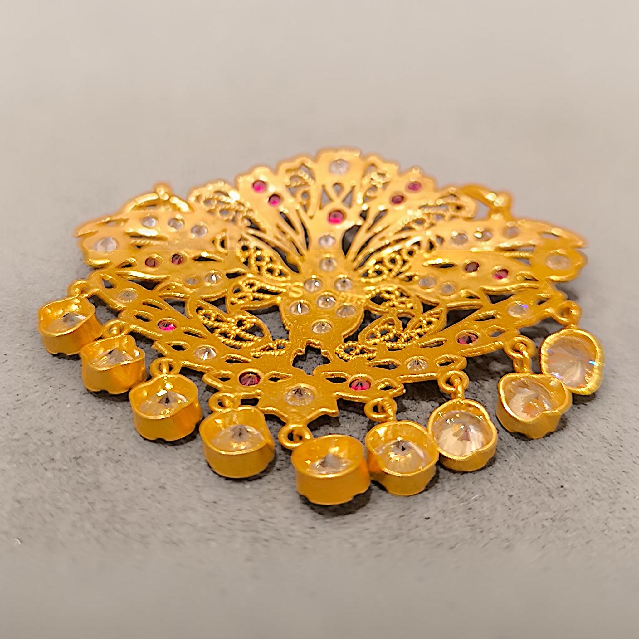 916 (22K) Yellow Gold Peacock Pendant  Traditional Indian Filigree Ruby & Zircon Motif (15)