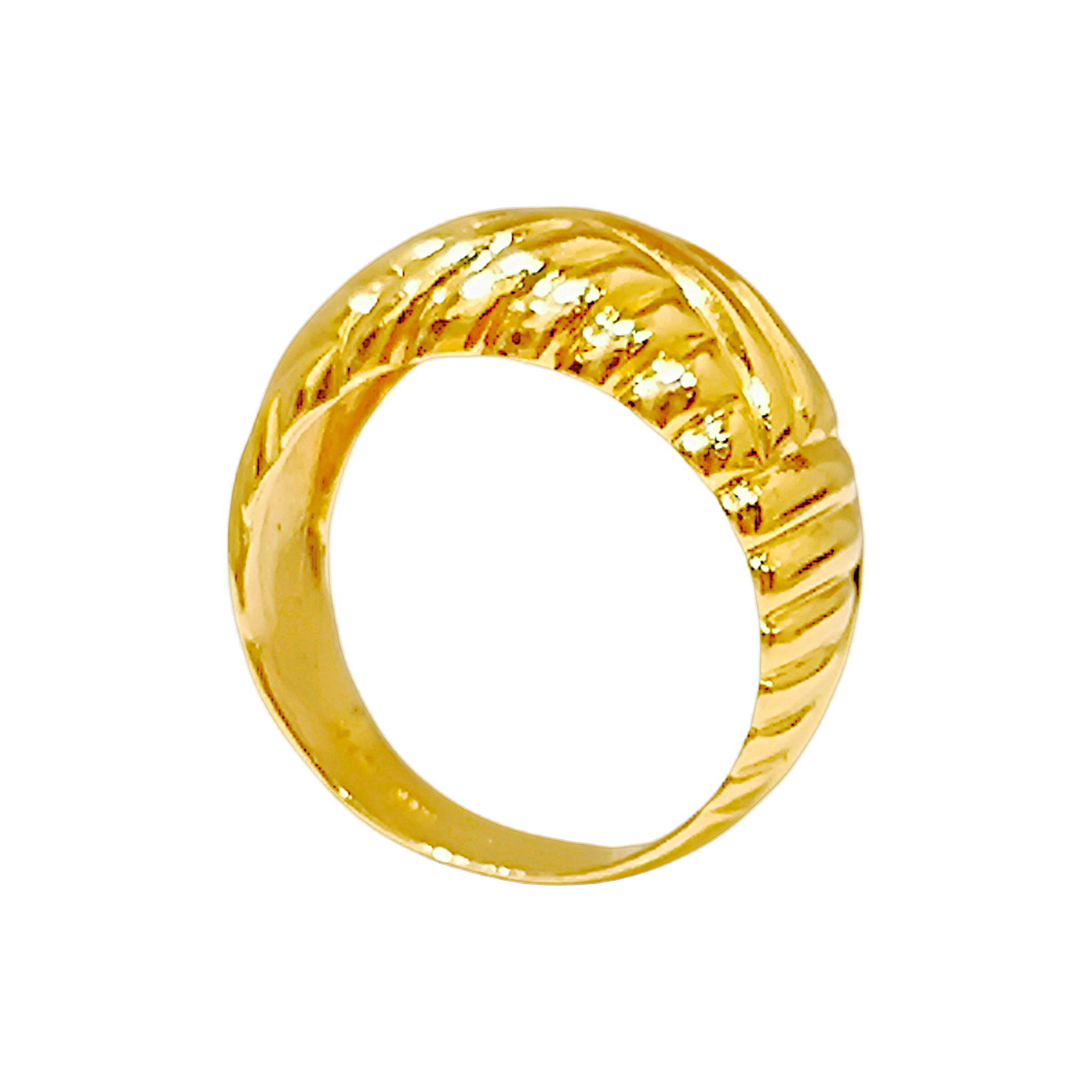 10K Yellow Gold Quilted Ring  Diamond Lattice Matelassé Dome Band