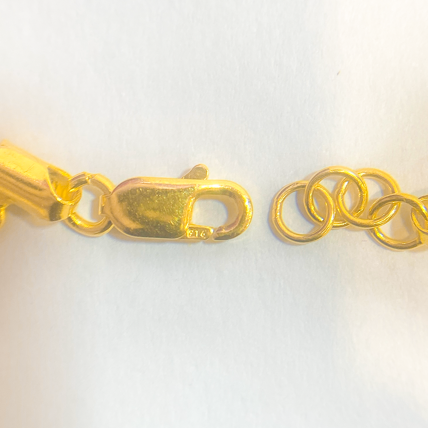 916 Gold Mesh Snake Chain Bracelet