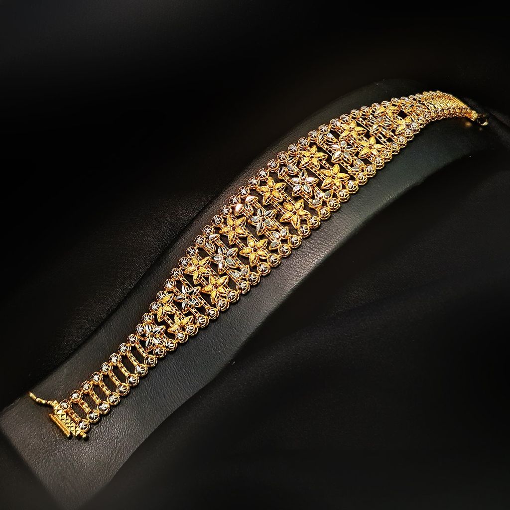 photo_6215297575942819043_y