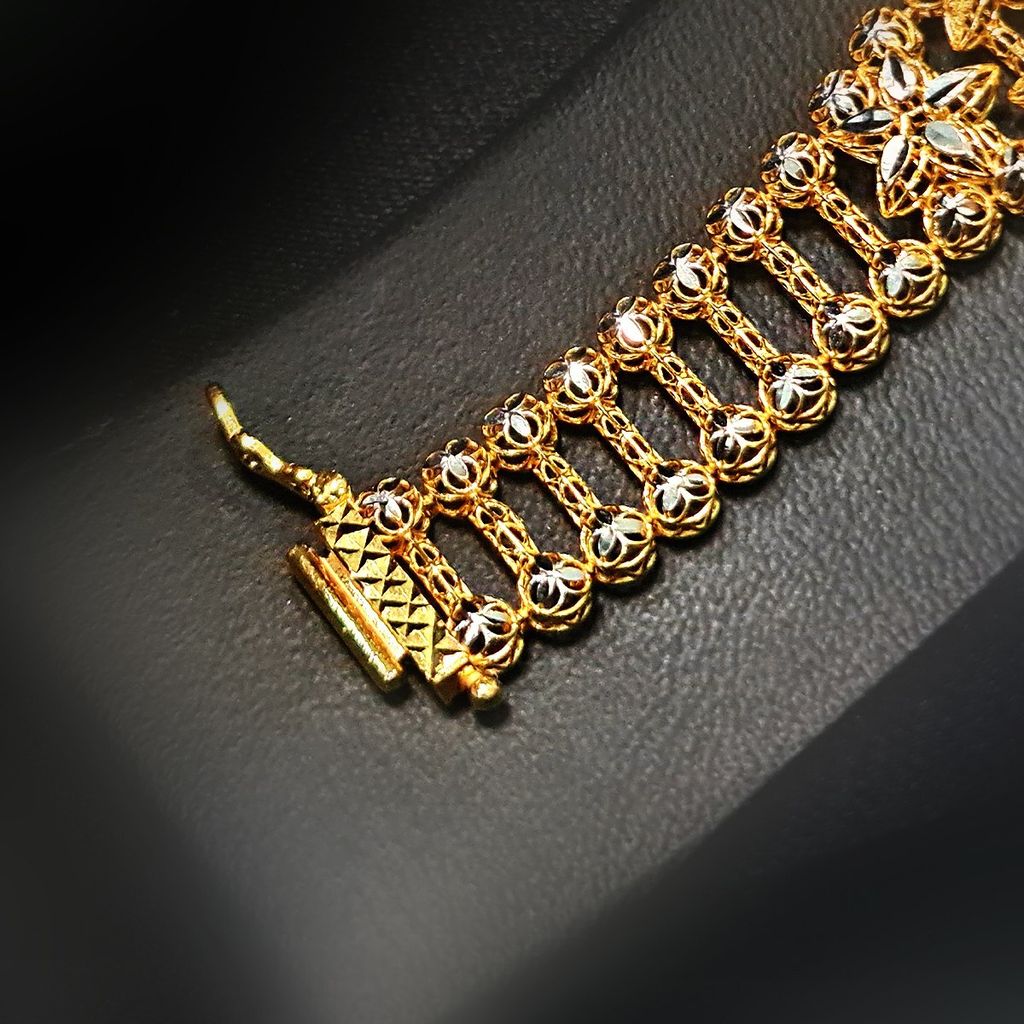 photo_6215297575942819041_y