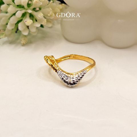 photo_6246968531639536895_y