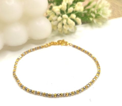 photo_6240152736368365580_y