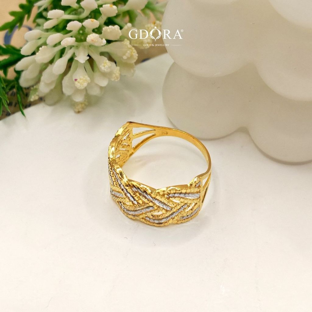 photo_6246968531639536960_y