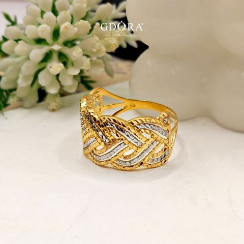 photo_6246968531639536958_y