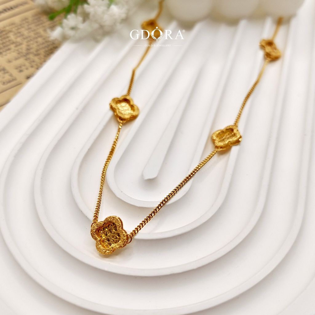 photo_6255993366029995942_w