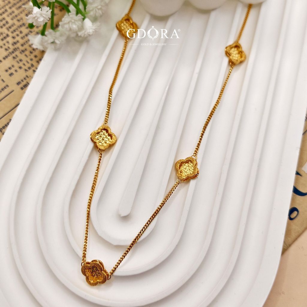 photo_6255993366029995941_w