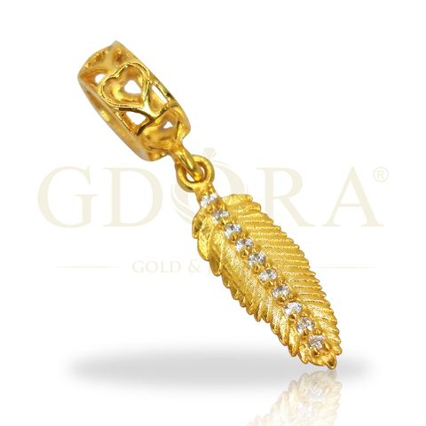 FEATHER DANGLE_1 (2)