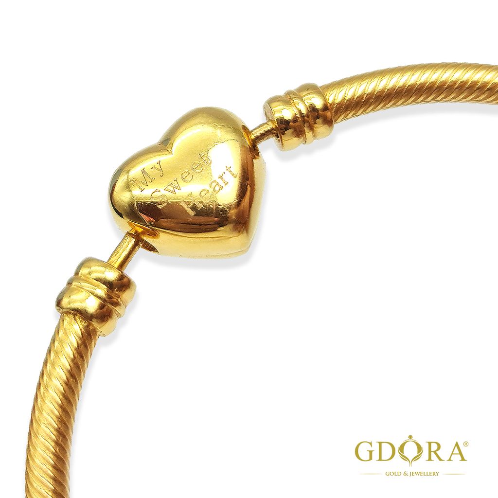 BANGLE PDR LOVE 2_Close Up