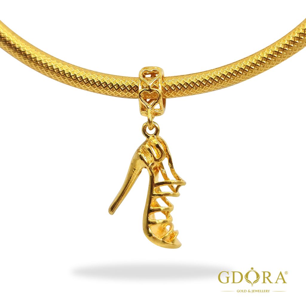 Veloura High Heel_Bangle