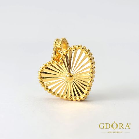 LOVE BURST DANGLE_Front