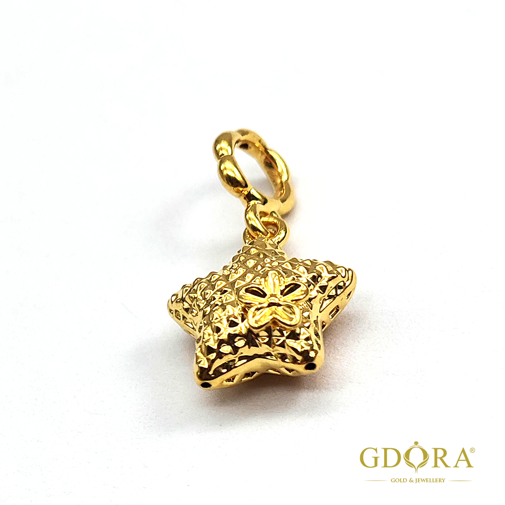 hardgold star dangle 2