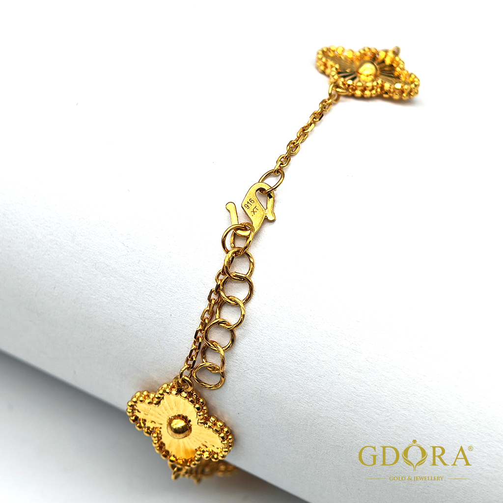 rantai tangan clover 2