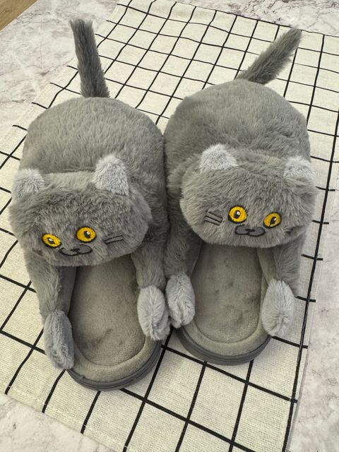 7B7AAF5B-7E4E-4D2B-9836-2797DA436BFF