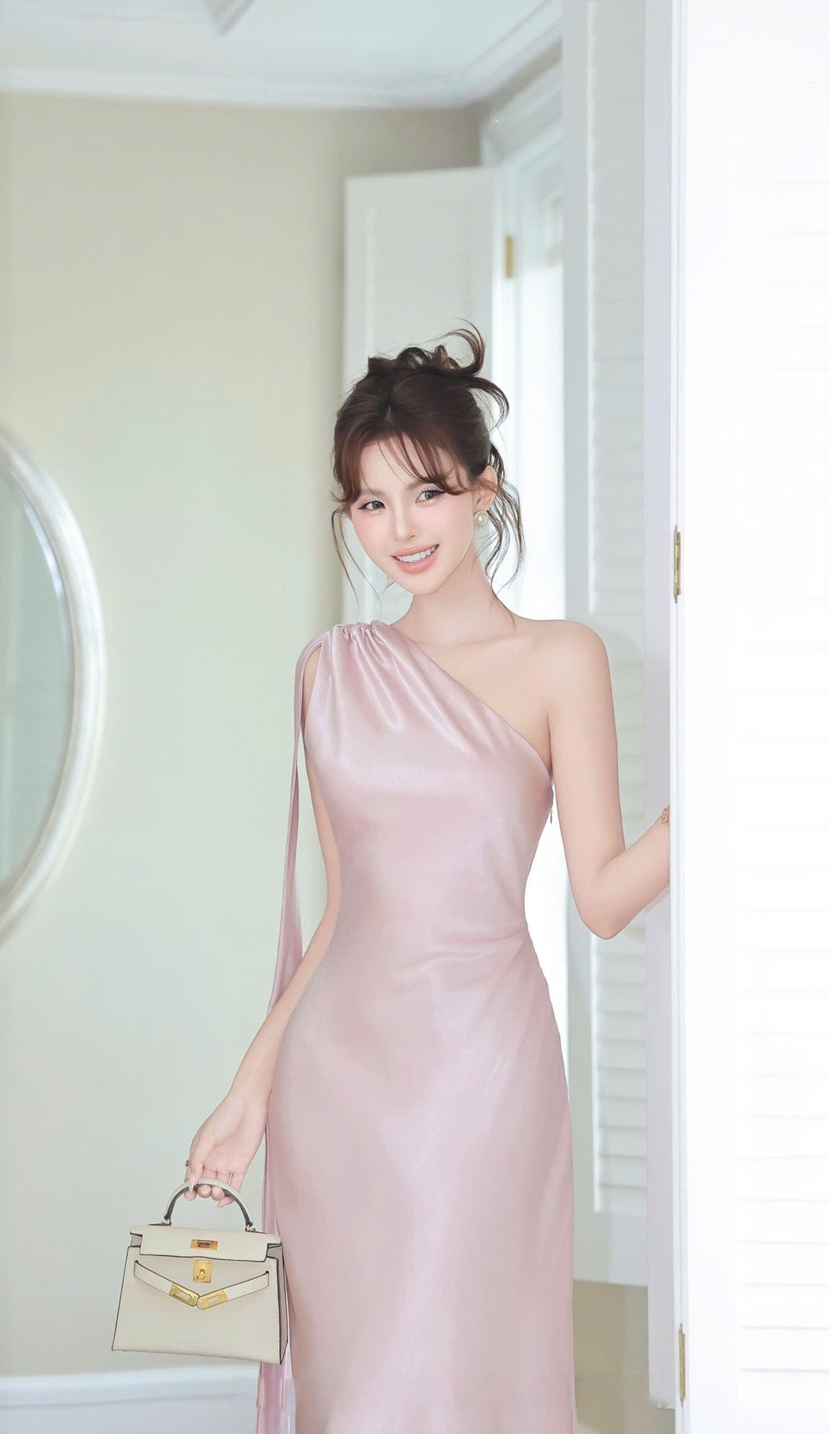 z6922869727971_9e96fb4bc324f295edc4fdb92c338f98（15）_美图设计室AI消除_20250828
