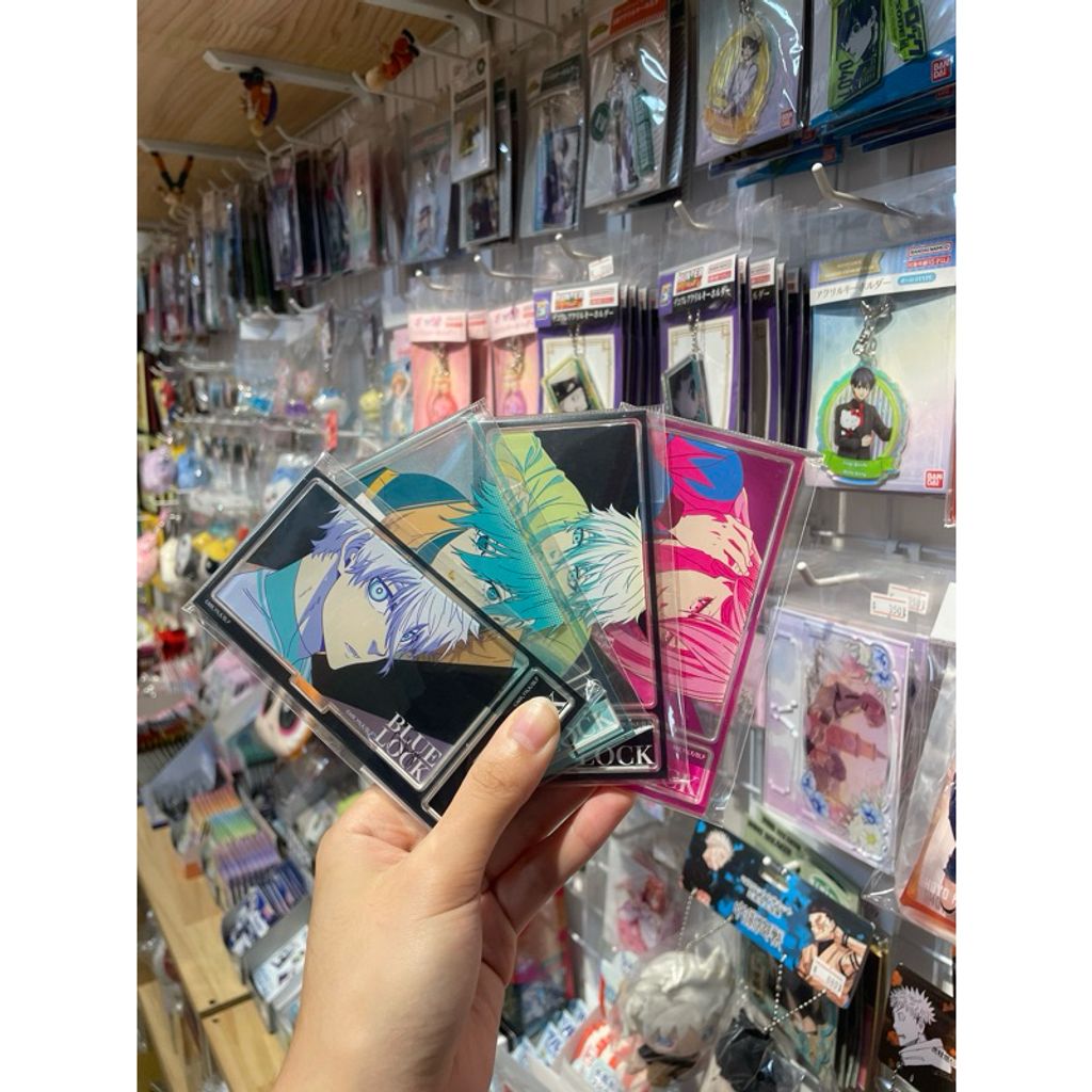 tw-11134207-7rasg-m0isqvdwzahfe0