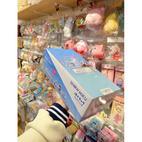 tw-11134207-7rash-m30k1hv9mrhg7b