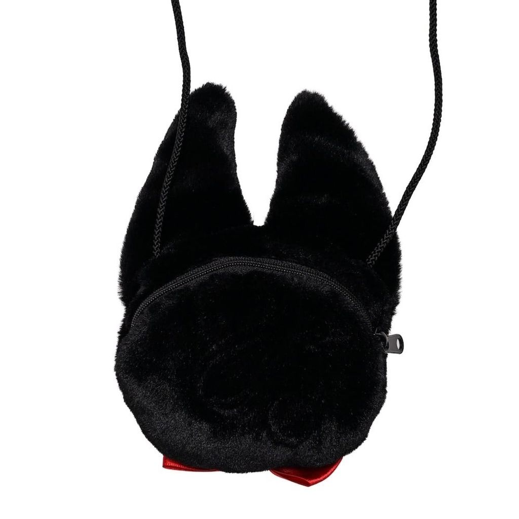 21b6b8e16640e8b9fe490163644cc3ee