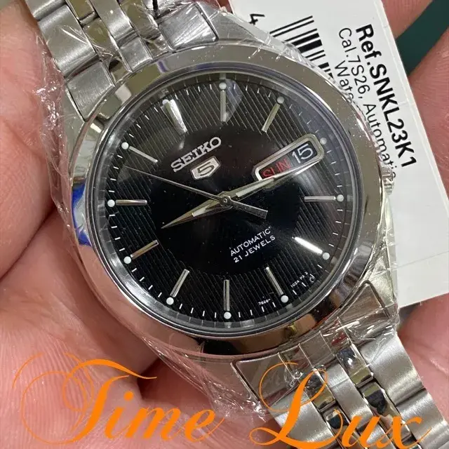 90031025