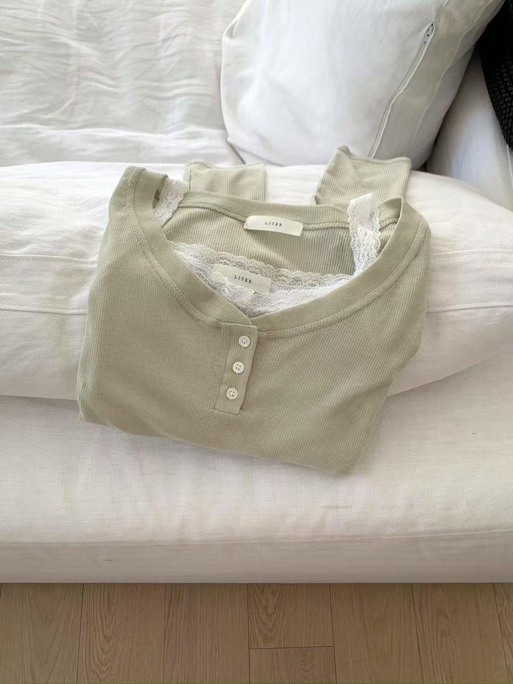 8afb8ac73e95cb2b53d209d7fab04fe6