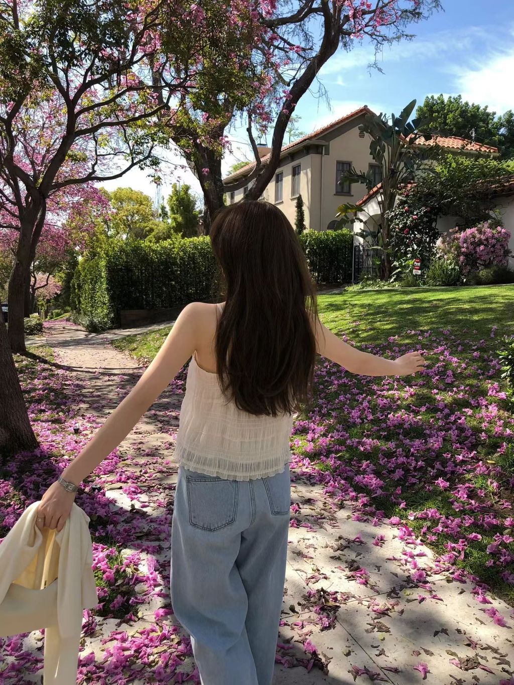 52e796c4ac74757cf67c30d721f444d6 2