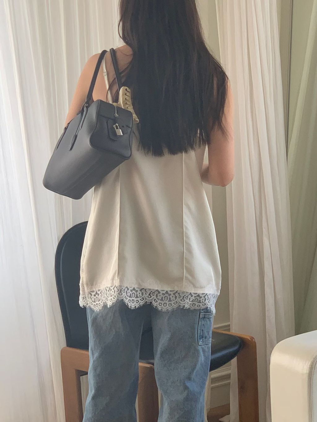 62677a2e70ead8c85119cd9f246eaeb2 2