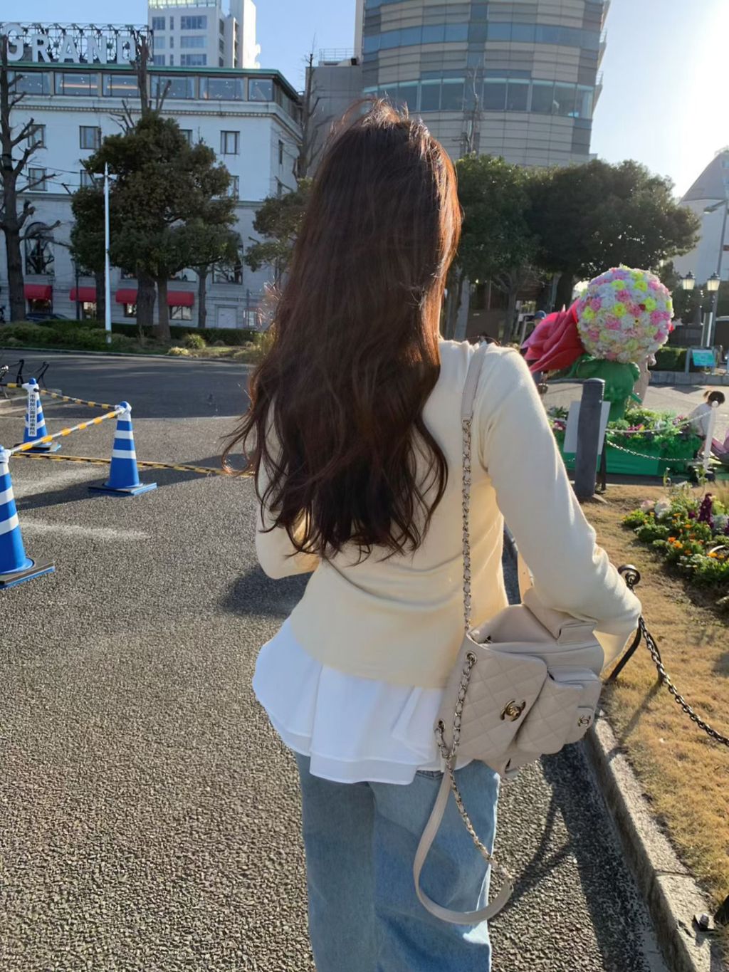 8b973cb44e5a68ac0d12ec435a0a4e