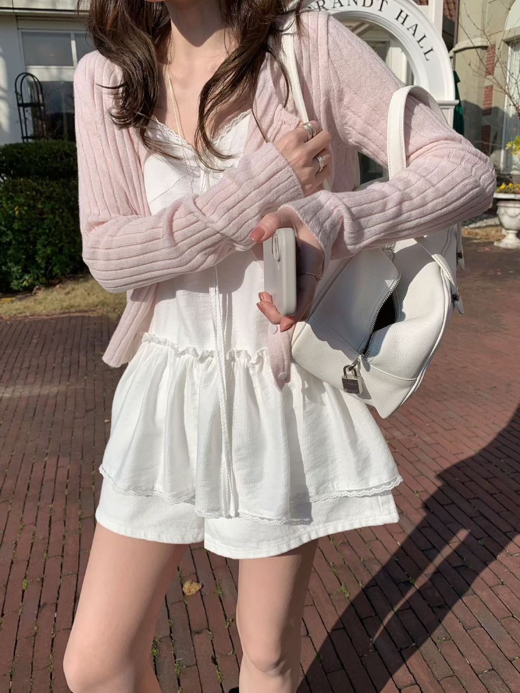 89bb5cb0c55c303600a78f88bff83a 2