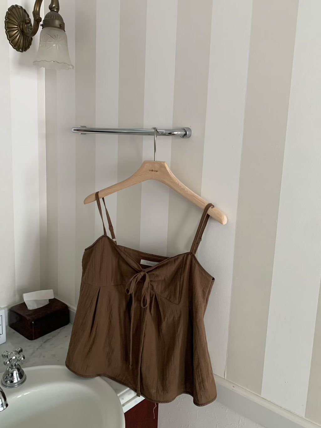 858918e11fb820fb050e653fa64d2b 4