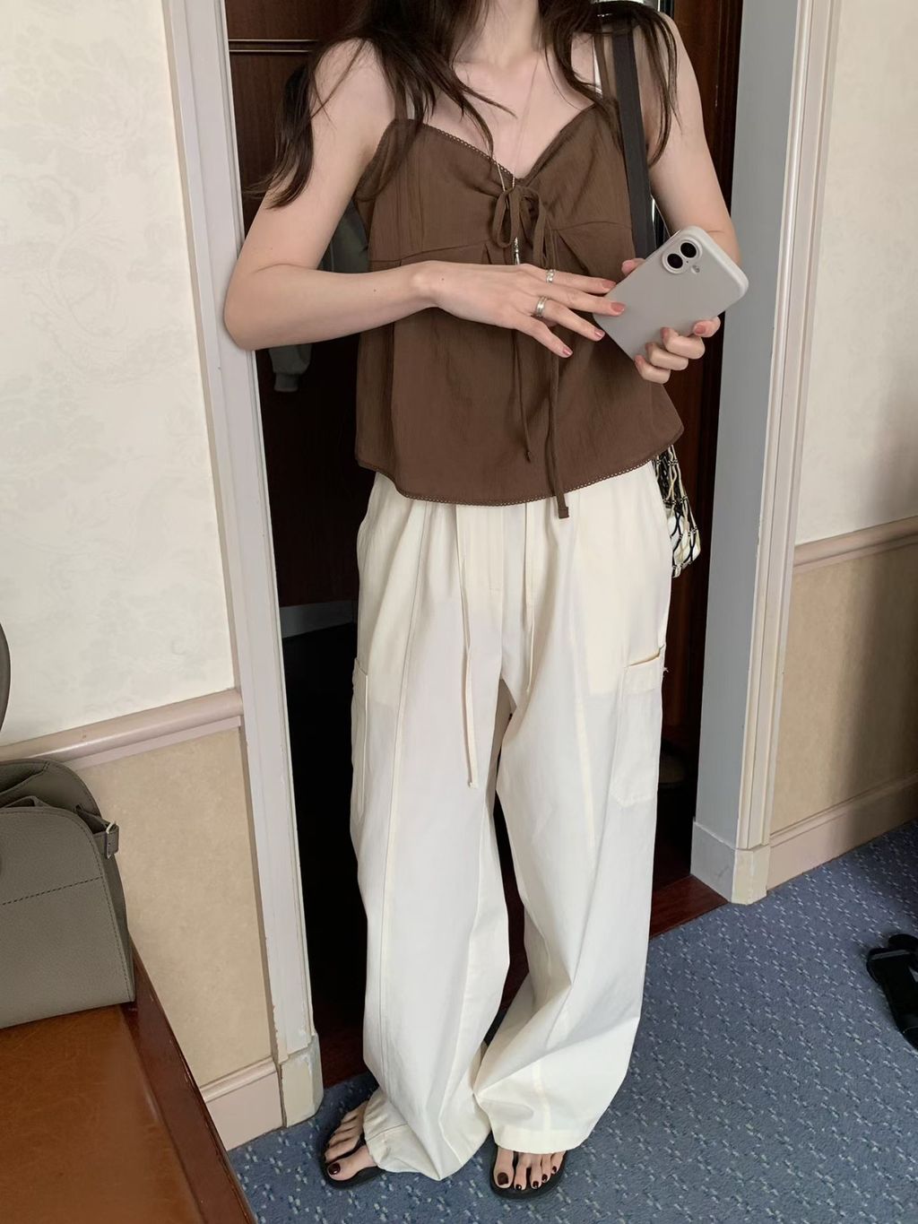 a2bd547efc25fff5bf17bd78cf3a1a 2