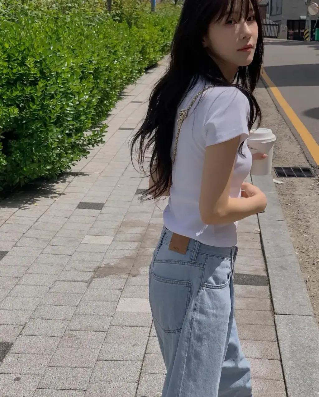 1296x (1)