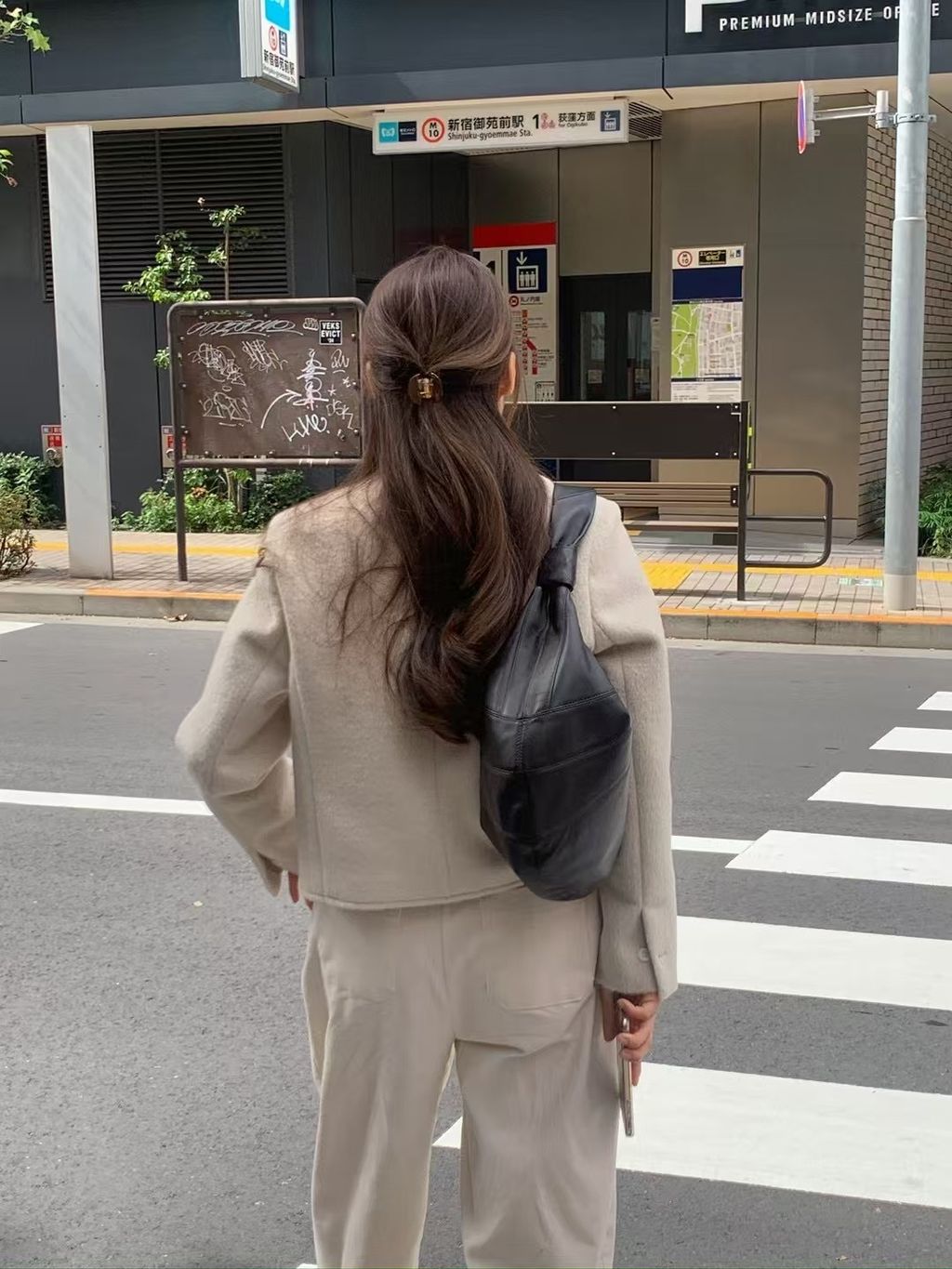 06fde5aa83e61aa035d6291bc4493c3f