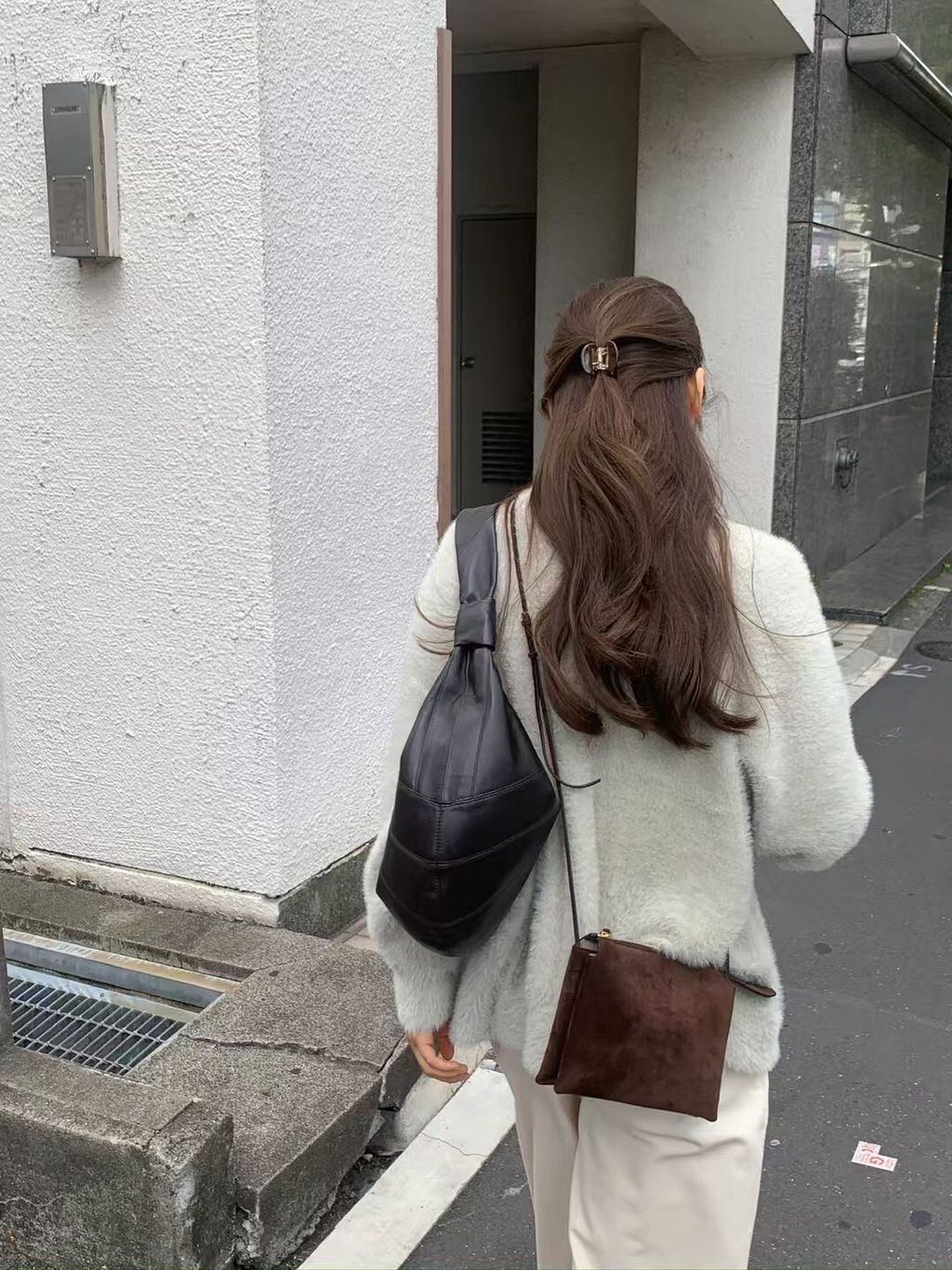 19d3bcb6a1c1d9102999dfa7bd2fc0b0