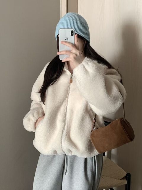 dc5a5fb7706e20f8286a9b7e86aaf8ad