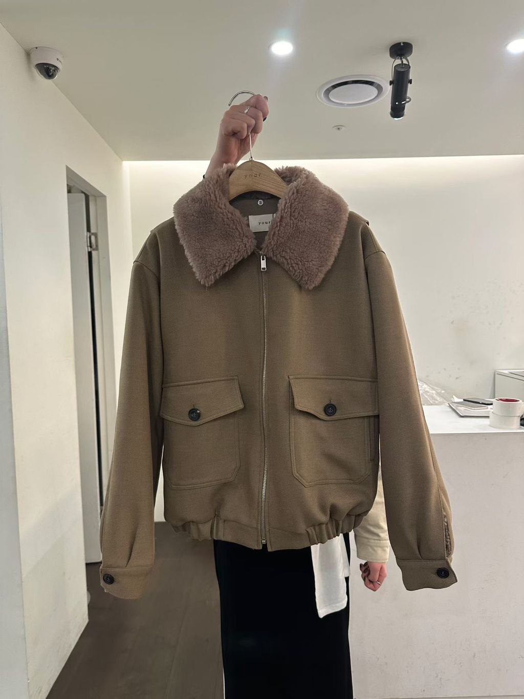 c1d722d8e3181b620094825ca5eb176f 2