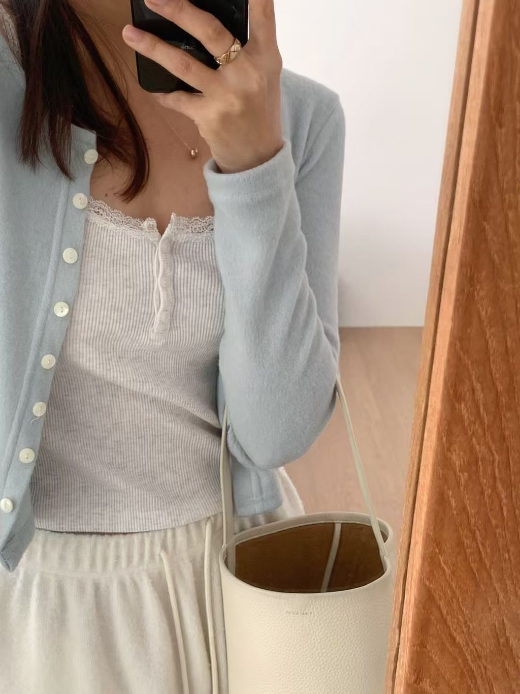 73e88a09614692fb27acdac323669864 2