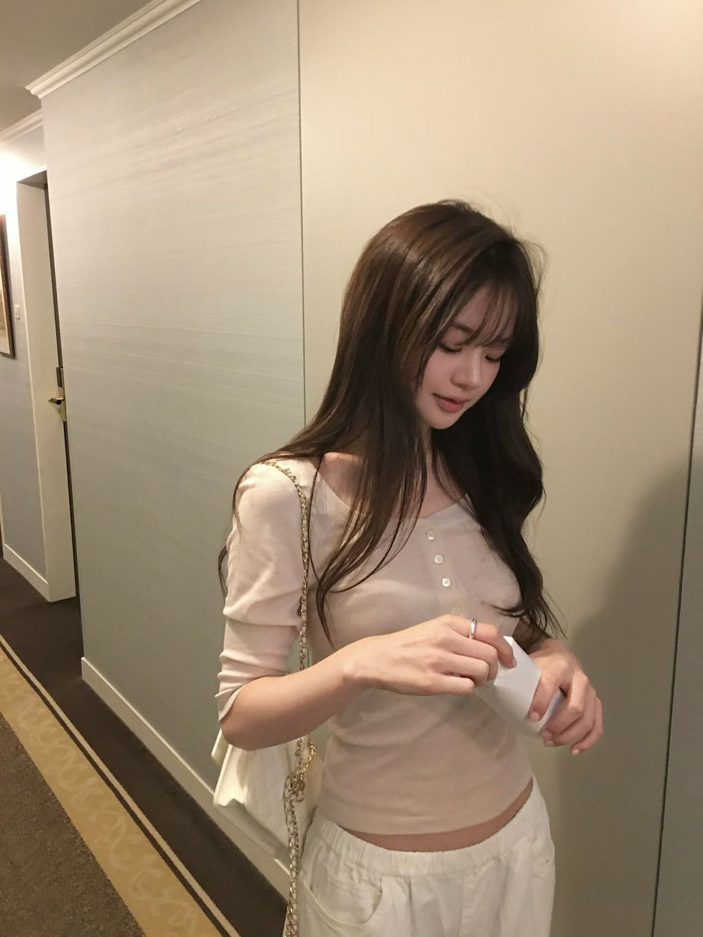 beead2d806fb2d89ea2899cd1582dd36