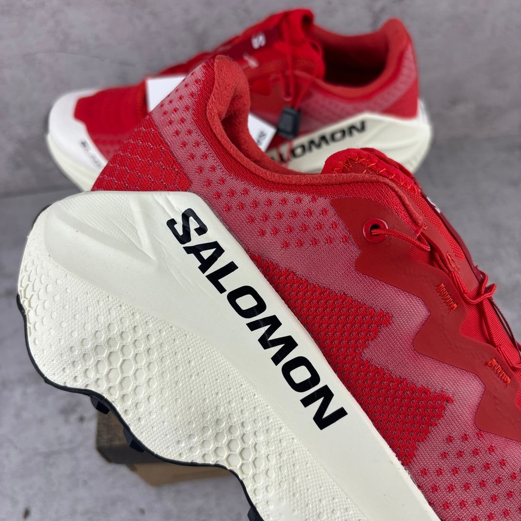 salomon-slab-ultra-glide-fiery-red-vanilla-ice-477012-sneaker.jpg