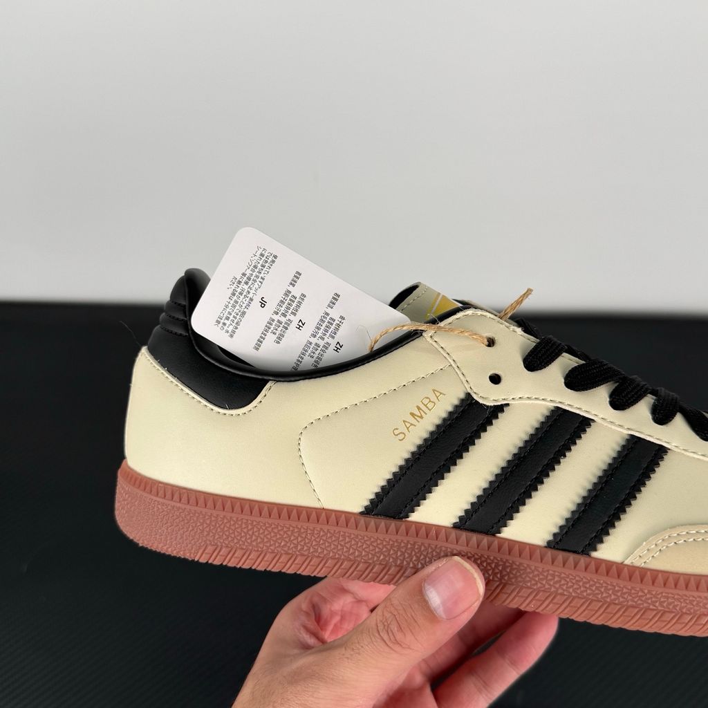 Side profile of women's adidas Samba OG Cream White Sand Strata sneaker ID0478, featuring a cream leather base, earthy sand suede T-toe and 3-stripes, and a gum rubber outsole. Available in Singapore and Malaysia..jpg