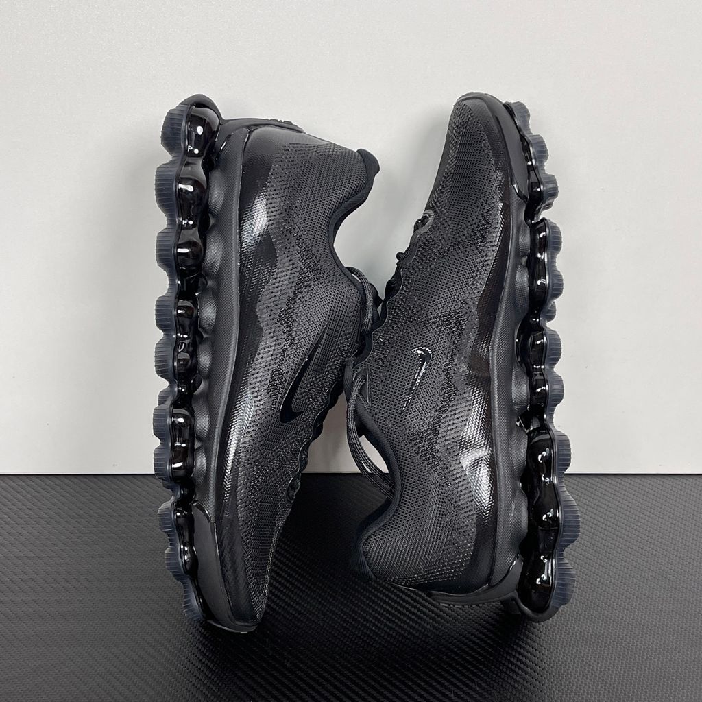nike-air-liquid-max-triple-black-fluid-synthetic-overlays-engineered-mesh-upper.jpg