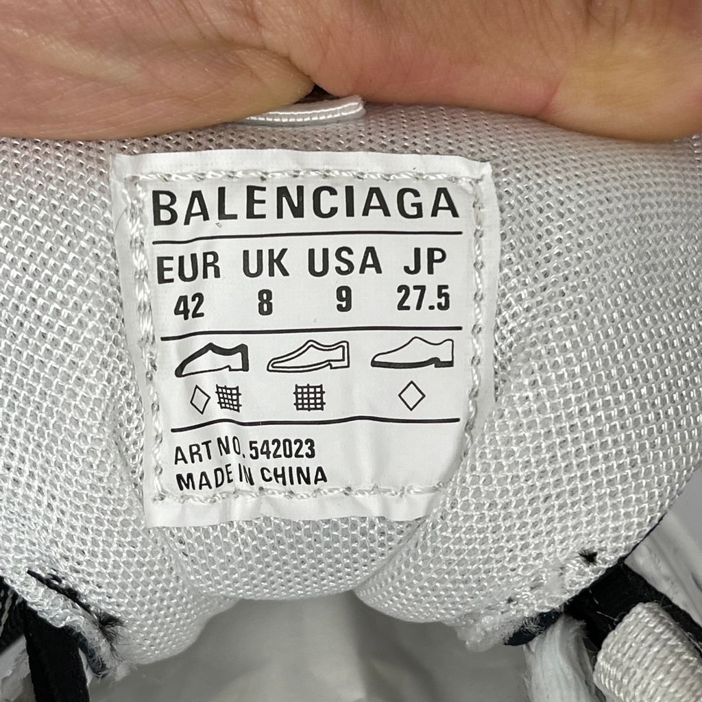 balenciaga-track-3-0-engineered-multi-component-sole-unit.jpg
