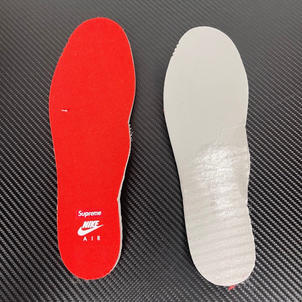 nike-air-max-plus-supreme-red-box-logo-tongue-and-tuned-air-cushioning.jpg