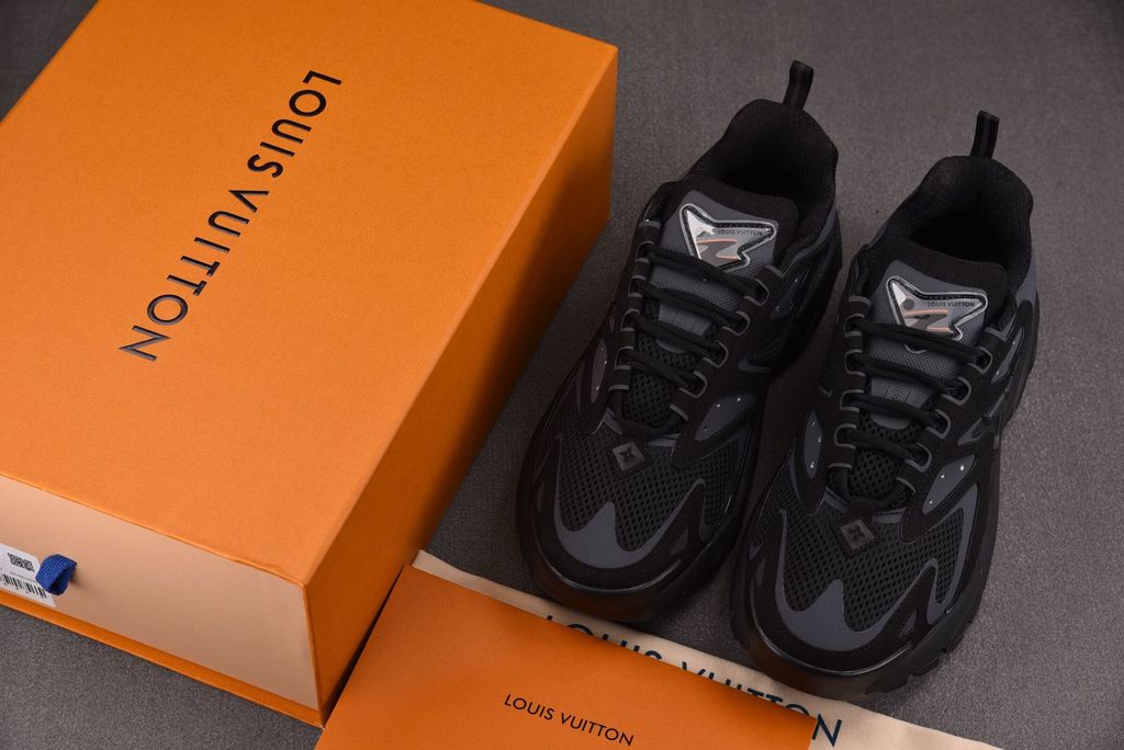 louis-vuitton-runner-tatic-denim-noir-premium-monogram-denim-calf-leather-mesh-upper.jpeg
