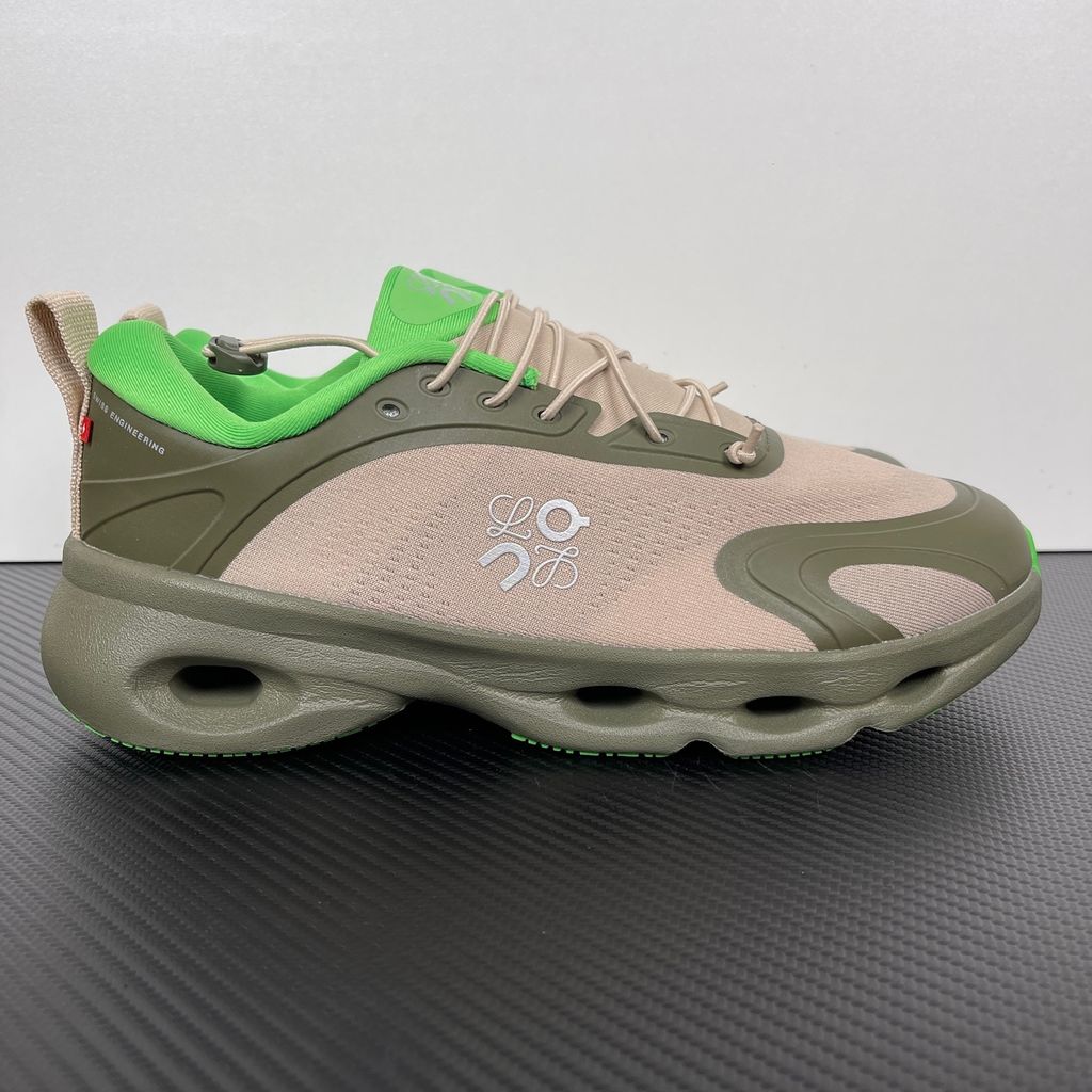 on-running-loewe-cloudsolo-khaki-green-sand-luxury-lifestyle-sneaker-3mf30664724.jpg