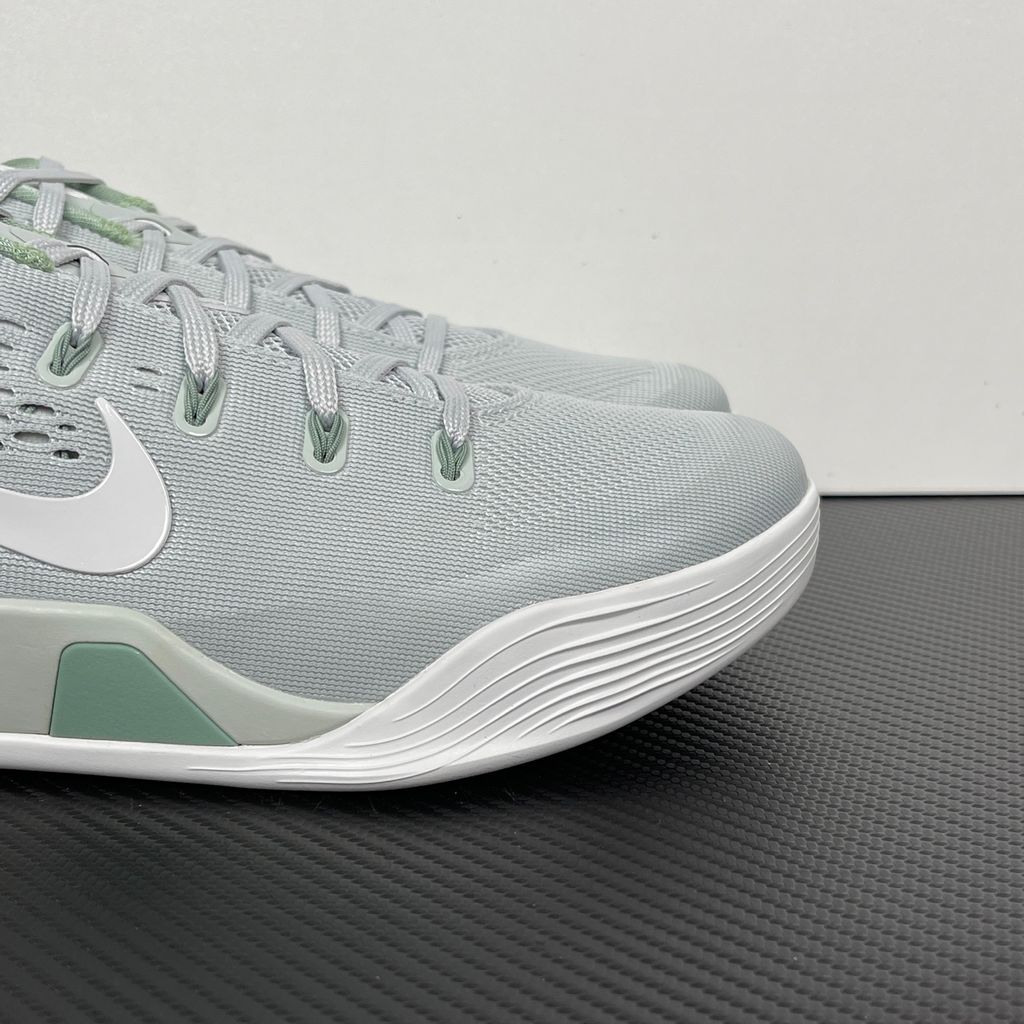 nike-kobe-9-em-low-light-silver-steam-breathable-engineered-mesh-upper-flywire.jpg