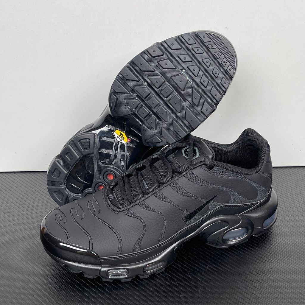 nike-air-max-plus-triple-black-leather-premium-stealth-sneaker-aj2029-001.jpg