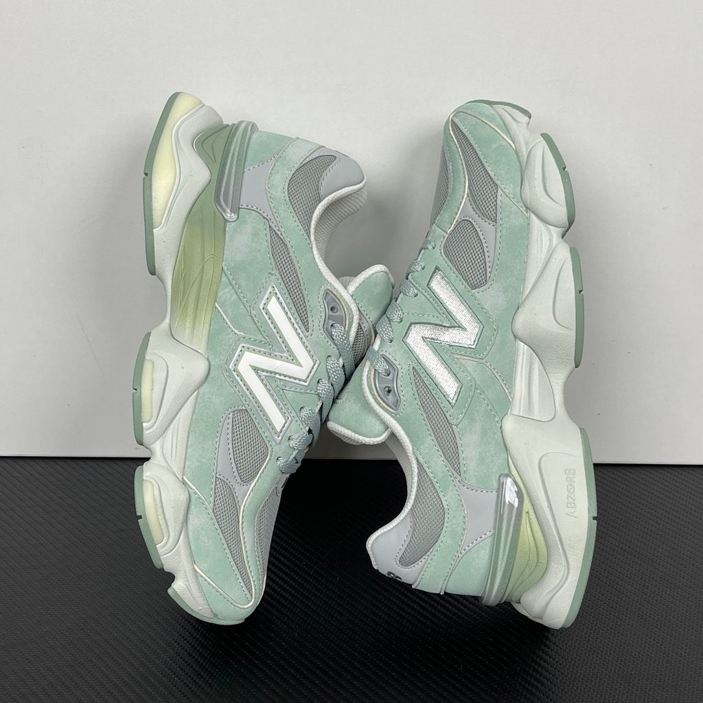 new-balance-9060-mosaic-green-sea-salt-lifestyle-sneaker-u90608z4.jpg